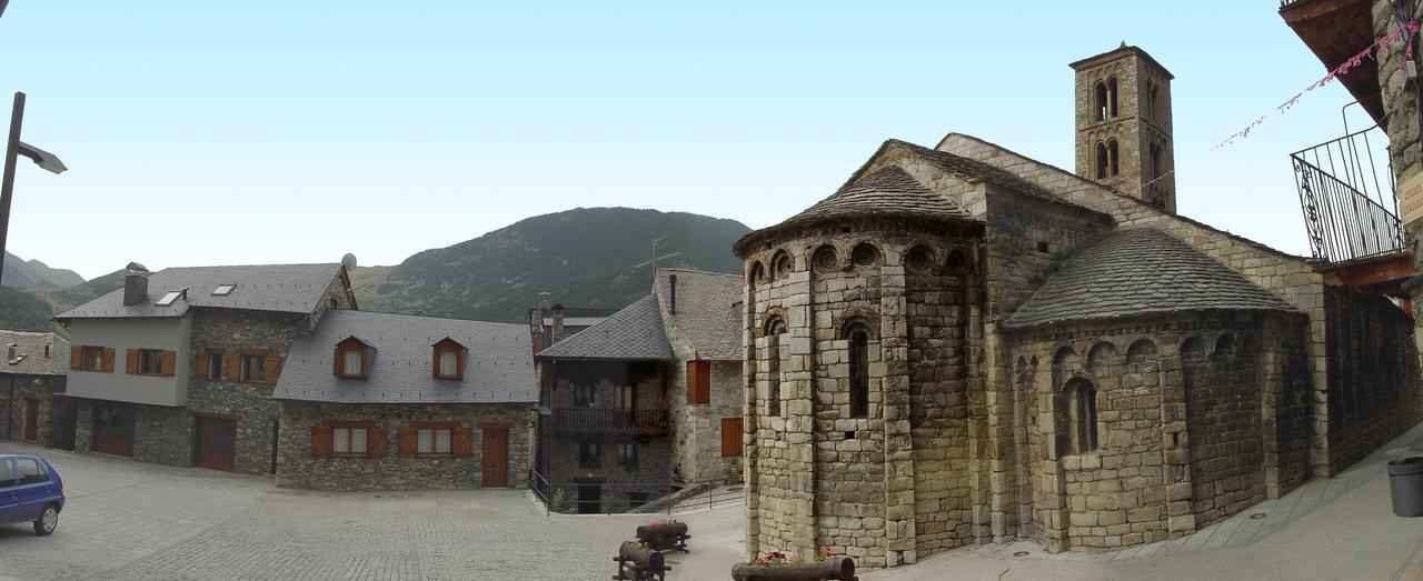 Casa Valenti * Estación
